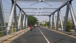 jembatan sungai brantas